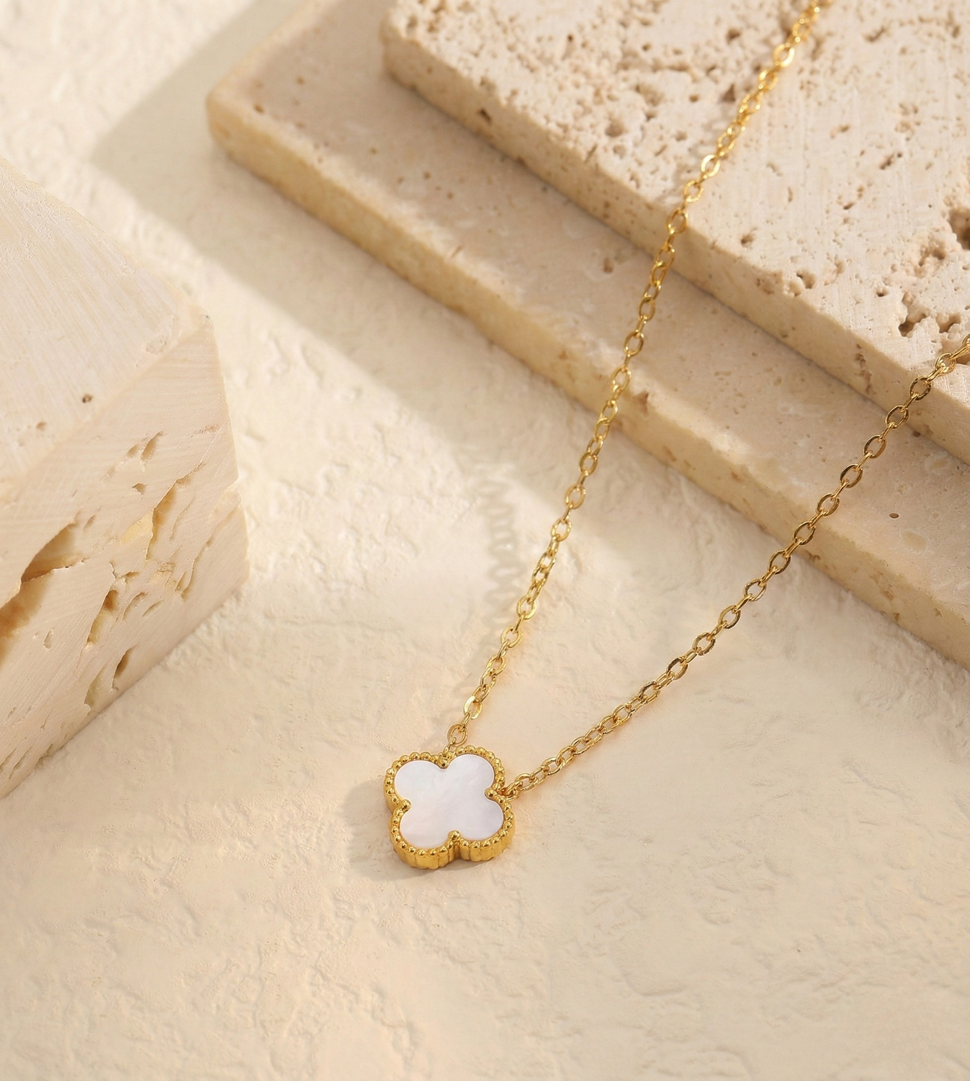 18K ZŁOTY Naszyjnik Koniczyna - SzAphir